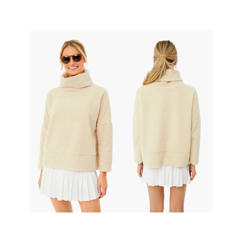 Tuckernuck Cream Sherpa Turtleneck Pullover Sweater Medium